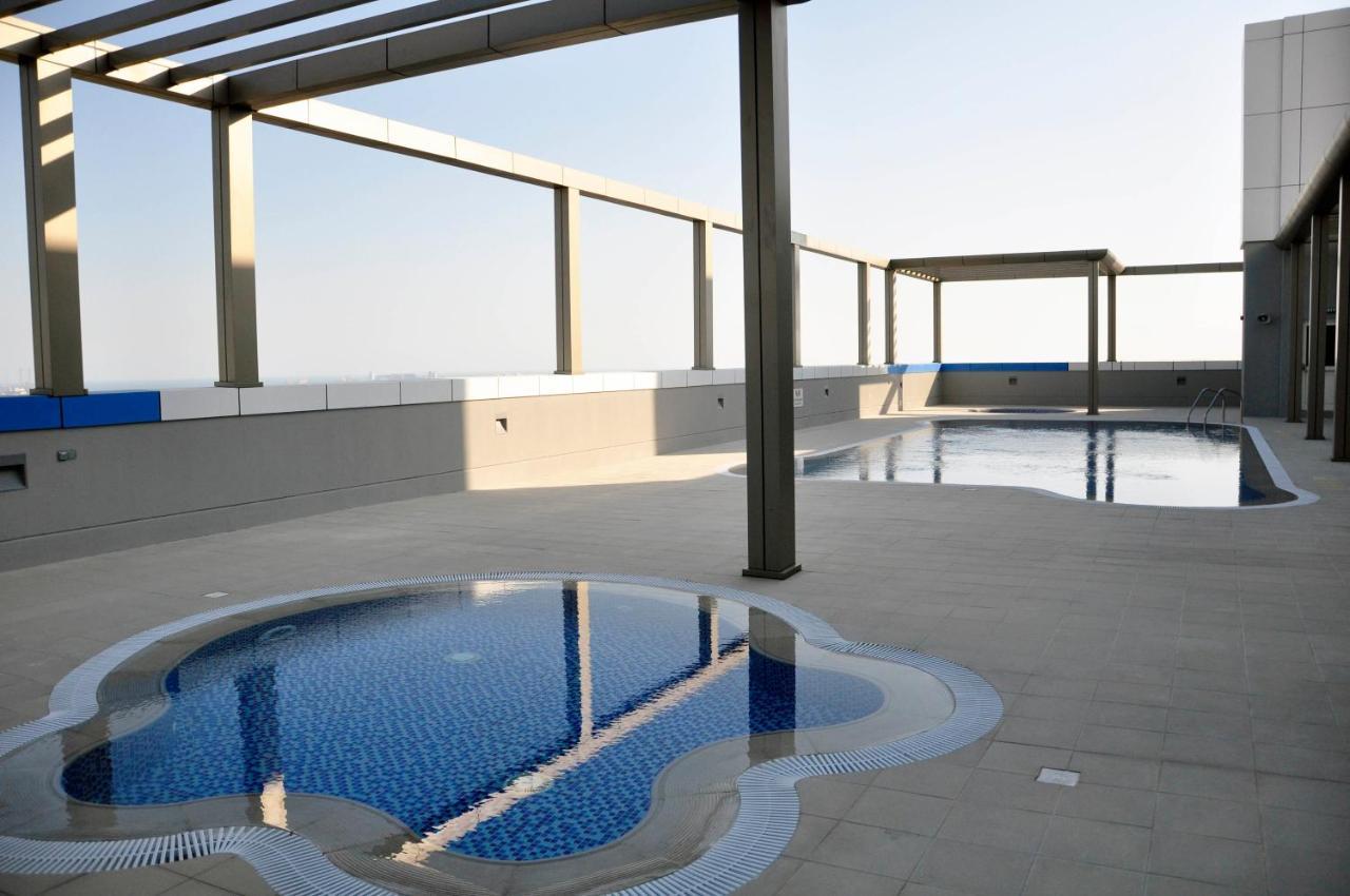 Gulf Executive Hotel & Residence Juffair Manama Exterior photo