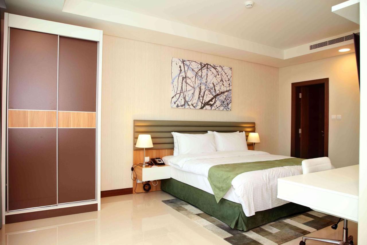 Gulf Executive Hotel & Residence Juffair Manama Exterior photo