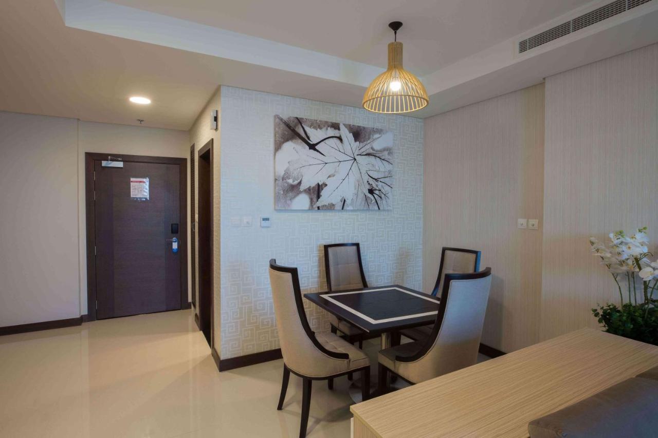 Gulf Executive Hotel & Residence Juffair Manama Exterior photo